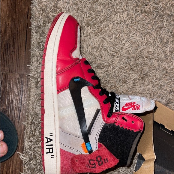Nike Retro Jordan’s S1 off whites 85s